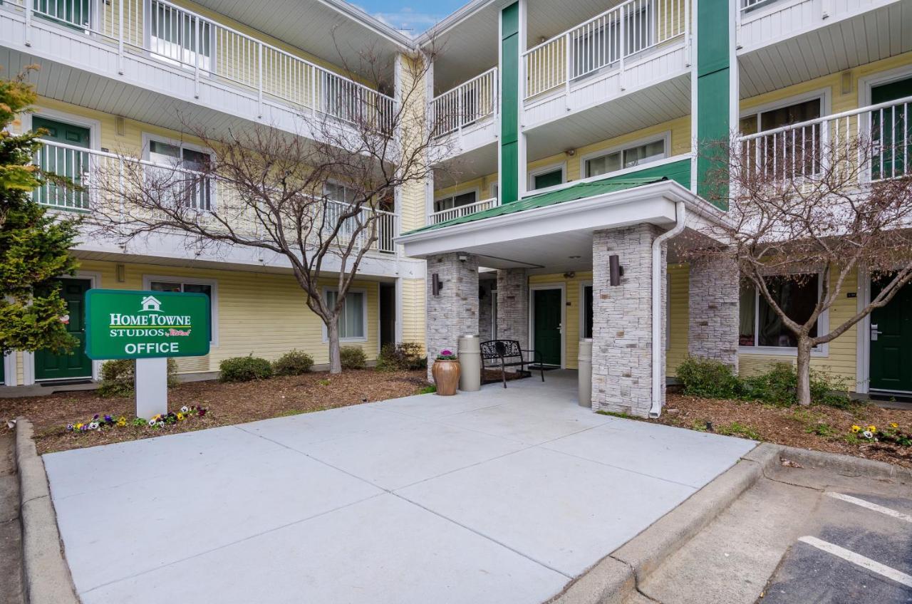Hometowne Studios By Red Roof Winston-Salem - University Pkwy Exterior photo